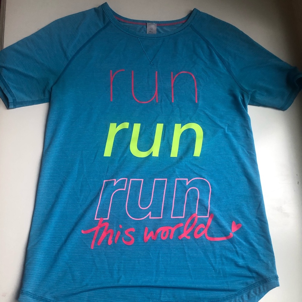 Ivivva girls tee run this world size 15